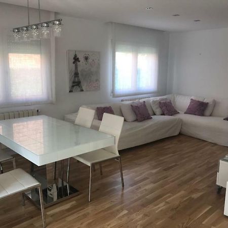 Borgona Nice Home מראה חיצוני תמונה